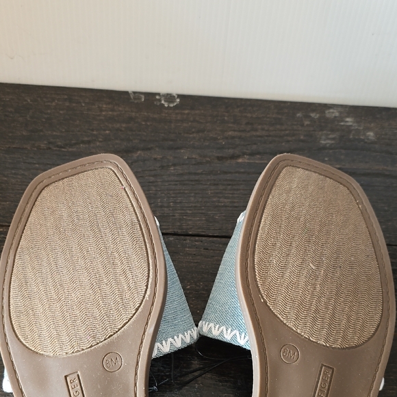 Tommy Hilfiger Women's Blue Slide Sandals - Picture 8 of 10